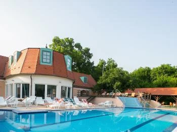 Zichy Park Hotel Bikács