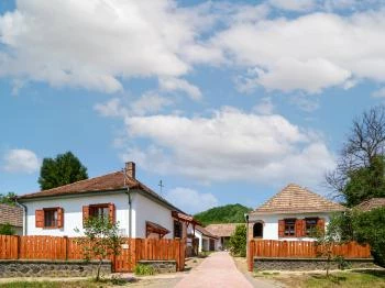 Pipacs és Tulipán Vendégház Bodony