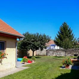 Apartman Ildikó Vendégház Bogács - Medence/kert