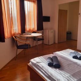 Margaréta Apartmanház Bogács - Szobák