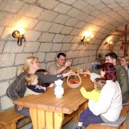 Zöldvár Villa Apartmanok Bogács - Vendéglátás