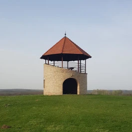 István-hegyi kilátó Bögöte - Külső kép