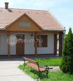 Hoffer János Emlékház és Helytörténeti kiállítás