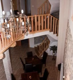 Atkári Pince Panzió