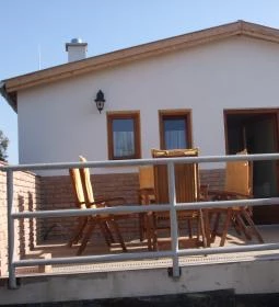 Atkári Pince Panzió