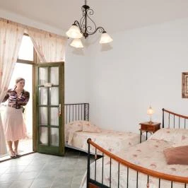 Somogy Kertje Üdülőfalu és Étterem Bonnya - Szobák