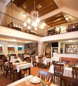 Budai Gesztenyés Étterem és Kávézó