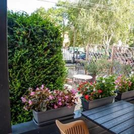 Veldi Cukrászat Budaörs - Külső kép