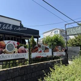 Veldi Cukrászat Budaörs - Külső kép