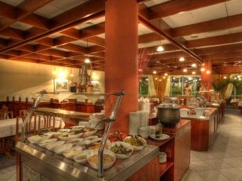 Holiday Inn BUdapest-Budaörs szálloda Alla Bell' Italia étterme Budaörs