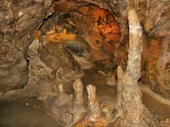 Barlangtúrák Budapest alatt Budapest