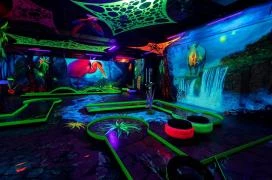 INDOOR MiniGolf Budapest