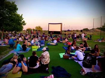 PikNik Mozi Budapest