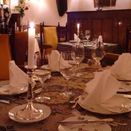 Alabárdos Étterem Budapest - Egyéb