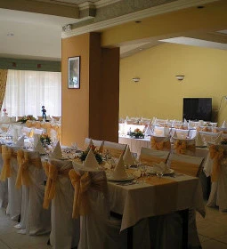 Alfa Art Hotel Étterme