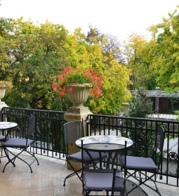 Benczúr Ház Étterem Kávézó