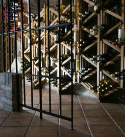 Market 1897- Kitchen & wine by Borbíróság