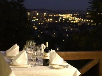 Búsuló Juhász Étterem Budapest