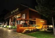 Café Ponyvaregény - Kopaszi Gát Budapest