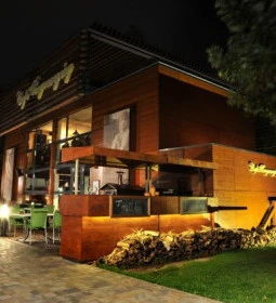 Café Ponyvaregény - Kopaszi Gát