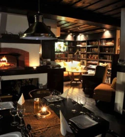 Café Ponyvaregény - Kopaszi Gát