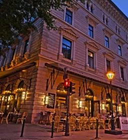 Callas Café & Restaurant