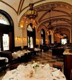 Callas Café & Restaurant