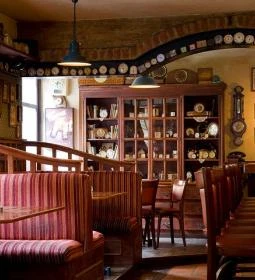 Clock Pub & Restaurant