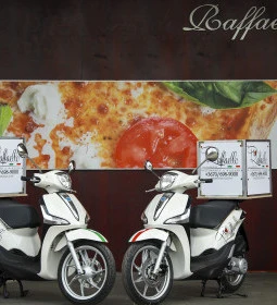 Raffaello Pizzéria & Étterem