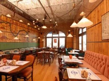 Dunaparti Matróz Kocsma Budapest