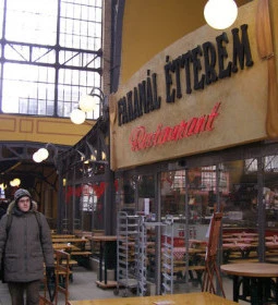 Fakanál Étterem