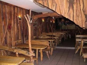 Fanyűvő Étterem Budapest