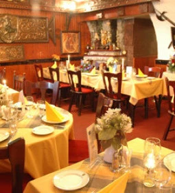 Fekete Holló Étterem