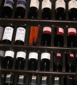 Fekete Holló Étterem