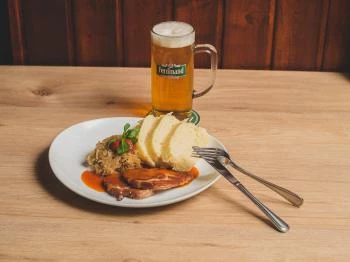 Ferdinánd Monarchia Cseh Sörház Budapest