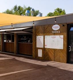 Flava Beach Bár és Büfé