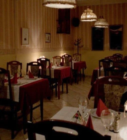 Harapó Mókus Vendéglő