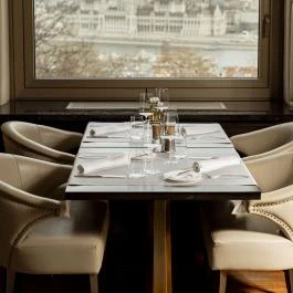 LÁNG Étterem Budapest - Egyéb