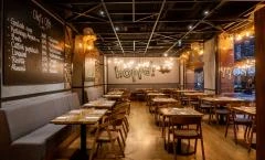 Hoppá Bistro, Budapest