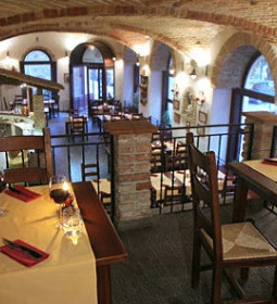 Il Terzo Cerchio Étterem & Pizzéria