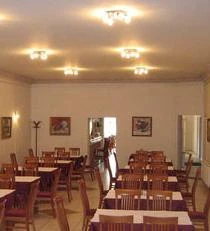 Kastély Étterem, Kávézó & Pizzéria