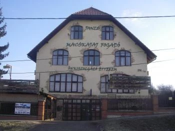 Macskajaj Fogadó Étterme Budapest