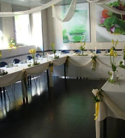 Madách Trade Center Étterem