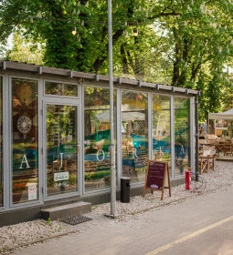 Majorka Kávézó & Söröző