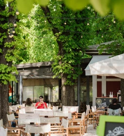 Majorka Kávézó & Söröző