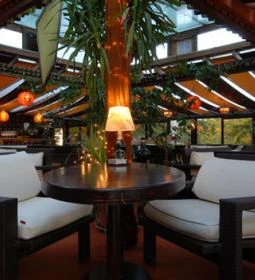 Manna Lounge & Étterem