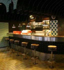 Maros Kertvendéglő