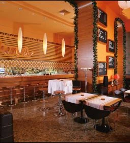 Menza Étterem & Kávézó