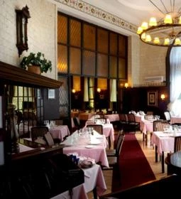 Múzeum Kávéház & Étterem