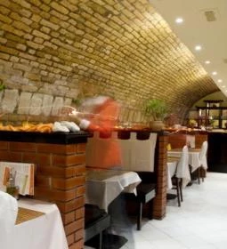 Napfényes Étterem & Pizzéria